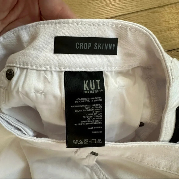 Kut from the Kloth Women’s White Mid-Rise Denim Crop Skinny Jeans Size 16 NWT - Picture 6 of 8